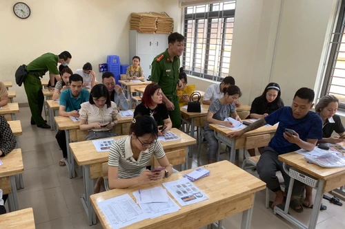 Những hình ảnh đẹp thực hiện Mệnh lệnh 01 của Giám đốc Công an Hà Nội