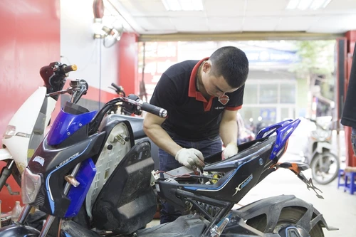 Học sửa xe đạp điện, xe máy điện nhanh chóng tại Thế Giới Xe Điện