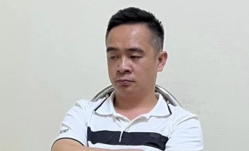 Giám đốc Công ty đang nợ đầm đìa, gật đầu nhận giúp 'chạy án' cho kẻ giết người