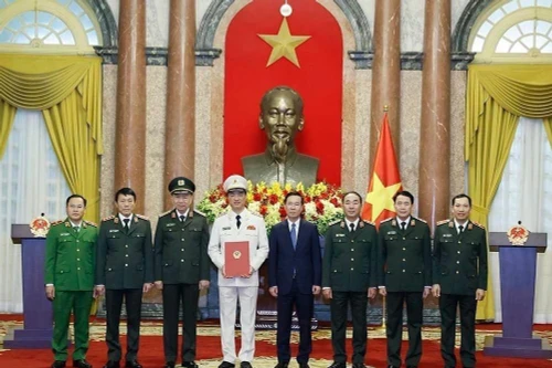 Chủ tịch nước dự Lễ trao Quyết định thăng cấp bậc hàm Thượng tướng cho Thứ trưởng Bộ Công an Nguyễn Duy Ngọc