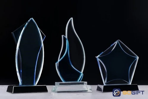 Mẫu kỷ niệm chương pha lê cao cấp tại Hà Nội, TP.HCM - Gogift.vn