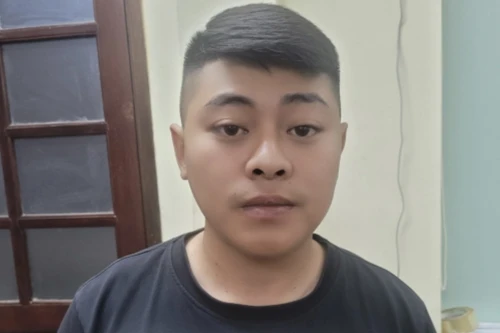 Nam thanh niên trúng đạn khi đang đi trên cầu Bài Thơ