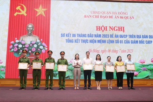 Không tự bằng lòng, xác định rõ hơn nhiệm vụ để tiếp tục triển khai hiệu quả các nội dung Đề án 06