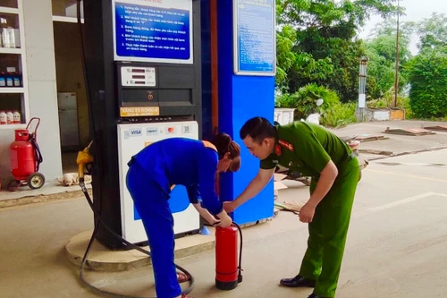Tăng cường kiểm tra an toàn cháy, nổ tại các cơ sở kinh doanh xăng dầu