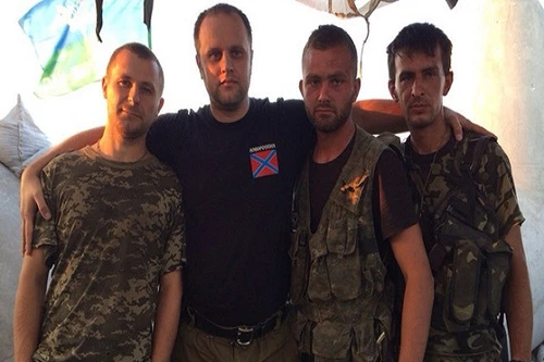 Lãnh đạo phiến quân ly khai bị ám sát 