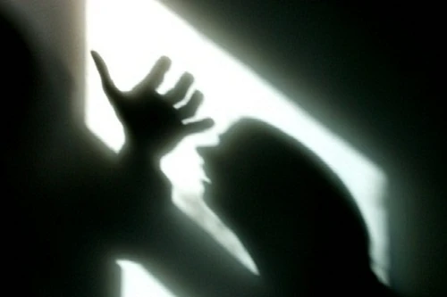 Chàng trai bị bạn gái đâm bất tỉnh vì đòi chia tay