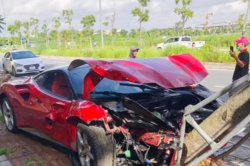 Vụ siêu xe Ferrari 488 bị tai nạn: Không thoả thuận được về bồi thường có thể khởi kiện
