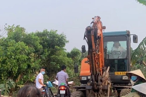 Xử lý nghiêm vi phạm về trật tự xây dựng tại bãi giữa sông Hồng