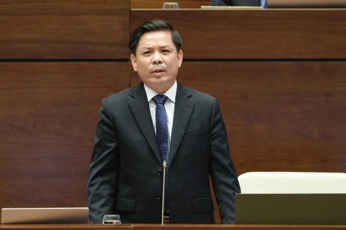 Nóng: tranh luận tại nghị trường về chậm tiến độ thu phí không dừng