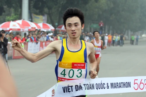 Ganh đua quyết liệt tại giải Việt dã - marathon toàn quốc 2015