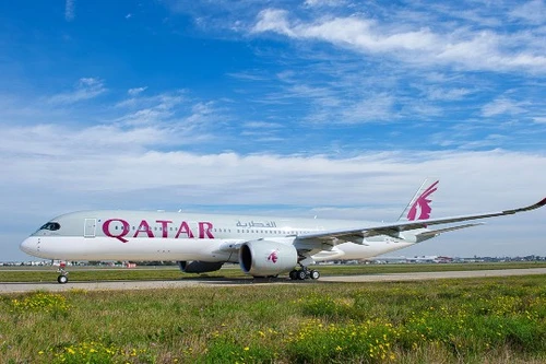 Airbus giao chiếc máy bay A350 đầu tiên 