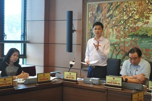 Đầu tư công: Nguồn lực thì ít nhưng lại dàn trải, còn cơ chế xin - cho