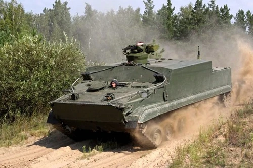 Indonesia nhòm ngó xe tăng bọc thép chở quân BT-3F của Nga