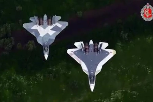 Nga tung video hoành tráng kỉ niệm "Ngày không quân"