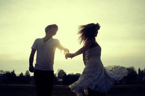 Mẹ bạn trai chê "nhà quê", cô gái chia tay người yêu và cái kết bất ngờ