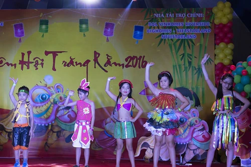 Đón Trung thu kiểu Vinhomes Riverside