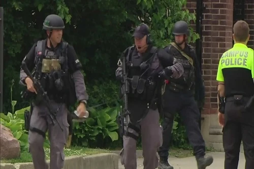 Canada: Trường đại học náo loạn vì nghi can mang súng