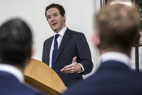 Anh bị hạ bậc xếp hạng tín nhiệm sau Brexit