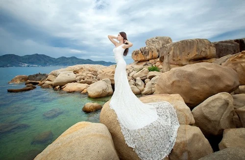 Dương Hiểu Ngọc khoe dáng ngọc như tiên nữ giáng trần