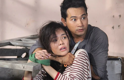 Phim "Ảo vọng": Cẩm Lynh hoảng sợ vì bị Huỳnh Đông kề dao vào cổ