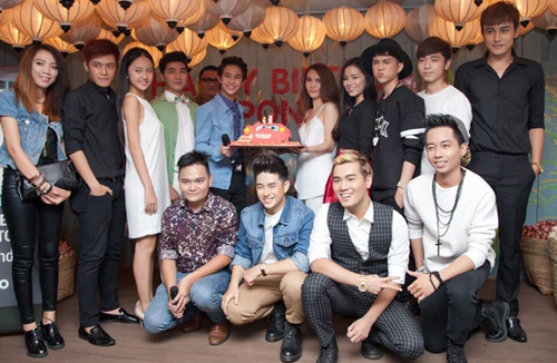 “Sao” Việt mừng sinh nhật hoàng tử điện ảnh Thái tại Việt Nam