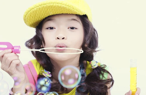 Hình ảnh siêu dễ thương của tân quán quân Bước nhảy hoàn vũ nhí