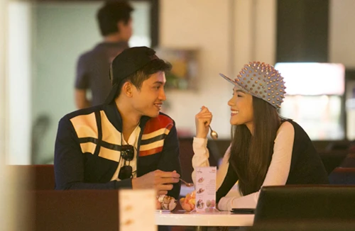 Siêu mẫu Kim Dung “hẹn hò” giải bạc siêu mẫu Đinh Minh Quân