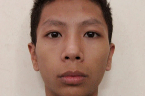 Bắt đối tượng chuyên cướp giật điện thoại di động