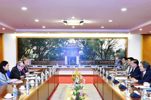 Sẽ bỏ giá trần mặt hàng sữa trẻ em dưới 6 tuổi