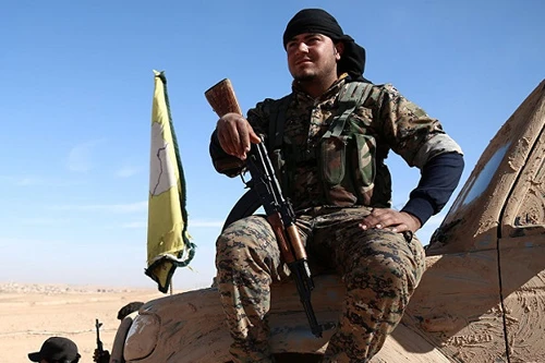 Tổng thống Trump dẹp kế hoạch hỗ trợ vũ khí cho người Kurd của ông Obama