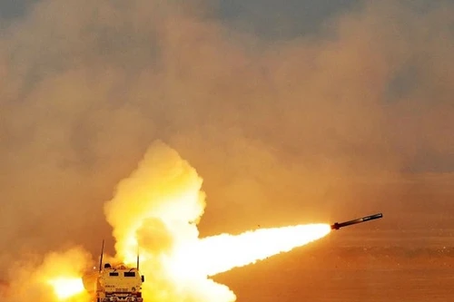 Lục quân Mỹ sắp có cả tên lửa chống hạm?