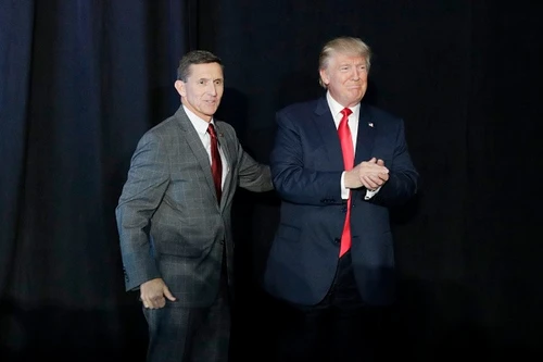 Ông Trump biết cố vấn Michael Flynn không thành thật về cuộc điện đàm với Nga 