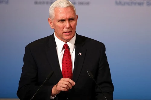 Tổng thống Trump khẳng định khủng hoảng Ukraine là do Nga