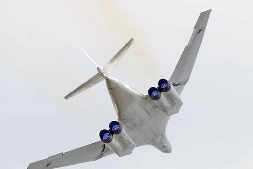 Nga phát triển tên lửa hành trình tầm xa mới cho Tu-160M