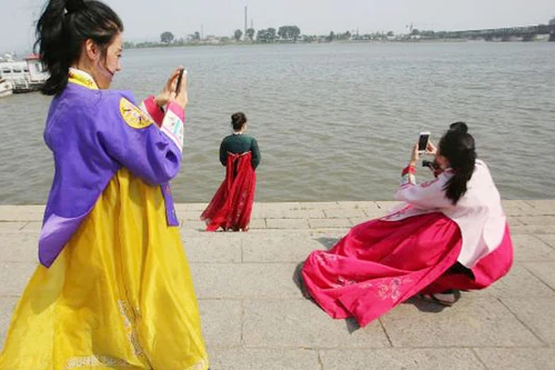 Trung Quốc mở tour du lịch Triều Tiên trong nửa ngày 