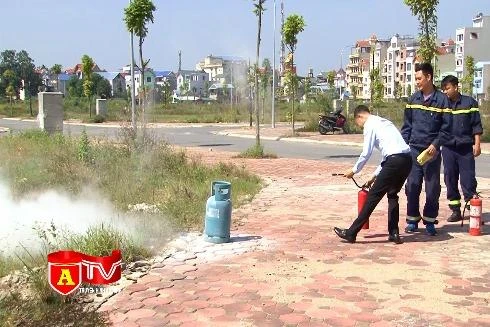 Xây dựng lực lượng PCCC tại chỗ đáp ứng yêu cầu tình hình mới