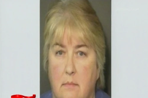 Mỹ: Cặp đôi vị bắt vì ngược đãi trẻ em