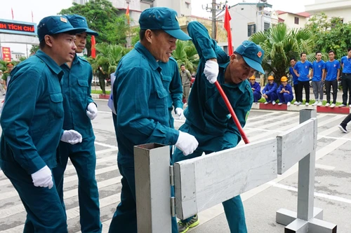 Cuộc đua tài xử lý tình huống với "giặc lửa"