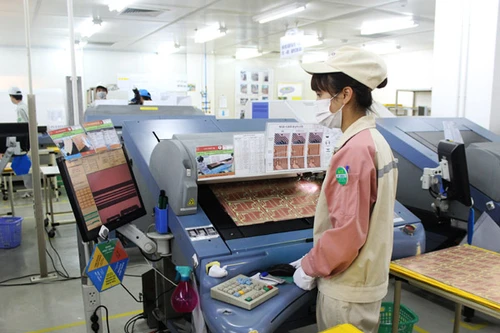 Lộ trình nào đưa Việt Nam thành nước thu nhập trung bình cao?