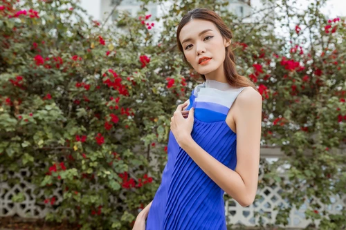 Thanh Thảo Next Top khoe chân dài với loạt đầm ngắn của NTK Xuân Lê