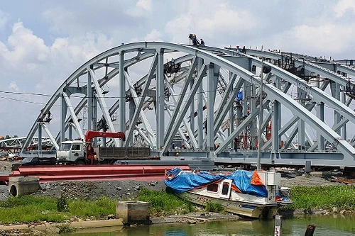  Tai nạn lao động khi thi công cầu Ghềnh, 1 công nhân tử vong