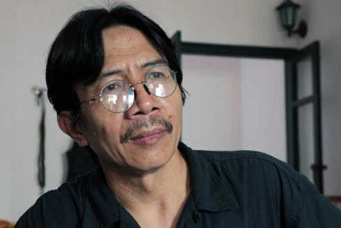 "Tường đè" một thời