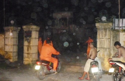 Nổ trạm biến áp gây mất điện diện rộng tại quận Cầu Giấy