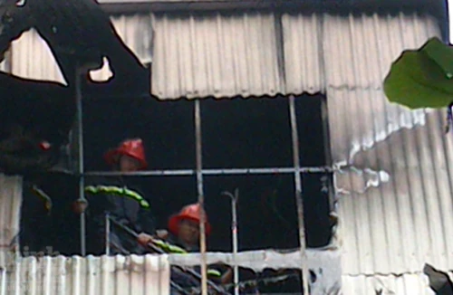 Toàn cảnh vụ cháy ở phố phụ tùng ô tô lớn nhất Hà Nội