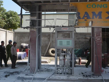 Bỏng nặng vì hút thuốc trong nhà vệ sinh