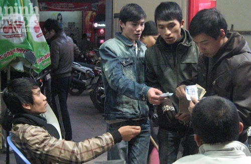 Bãi trông xe của Đoàn thanh niên “chặt chém” đêm Noel 