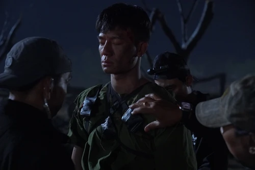 Hiếu Nguyễn đóng phim “Mưa đỏ”