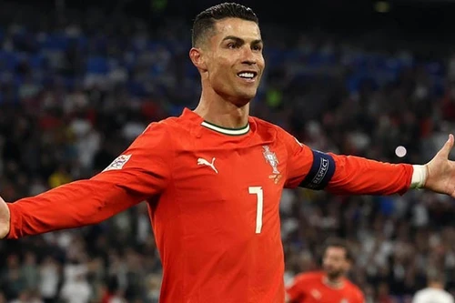 Ronaldo ghi bàn hạ Đức, đưa Bồ Đào Nha vào chung kết Nations League 2025