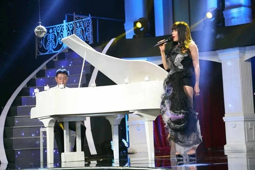 "Chuyện tình buồn" làm chủ đề cho "Tình khúc vượt thời gian"