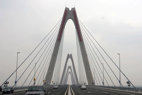 Tổ chức, sắp xếp lại giao thông cầu Nhật Tân